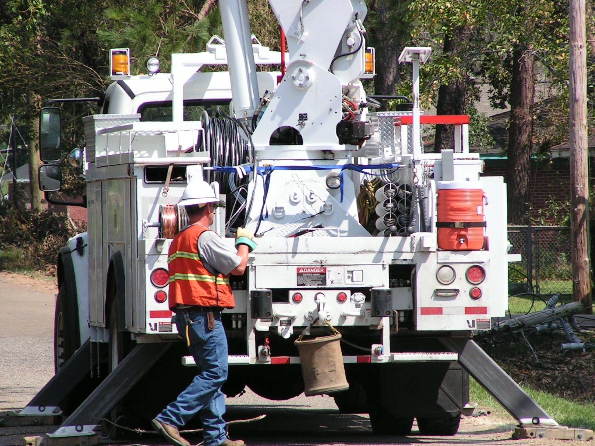 Power co-ops and independent producers